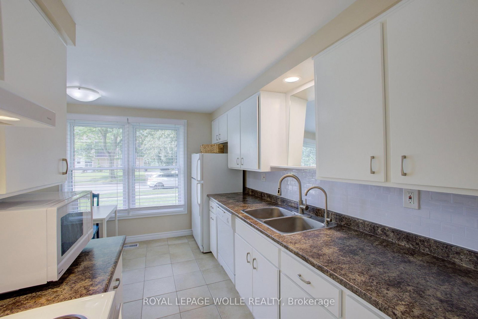 426A Dunvegan Drive • Waterloo, ON photo 14