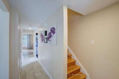 426A Dunvegan Drive • Waterloo, ON photo 5