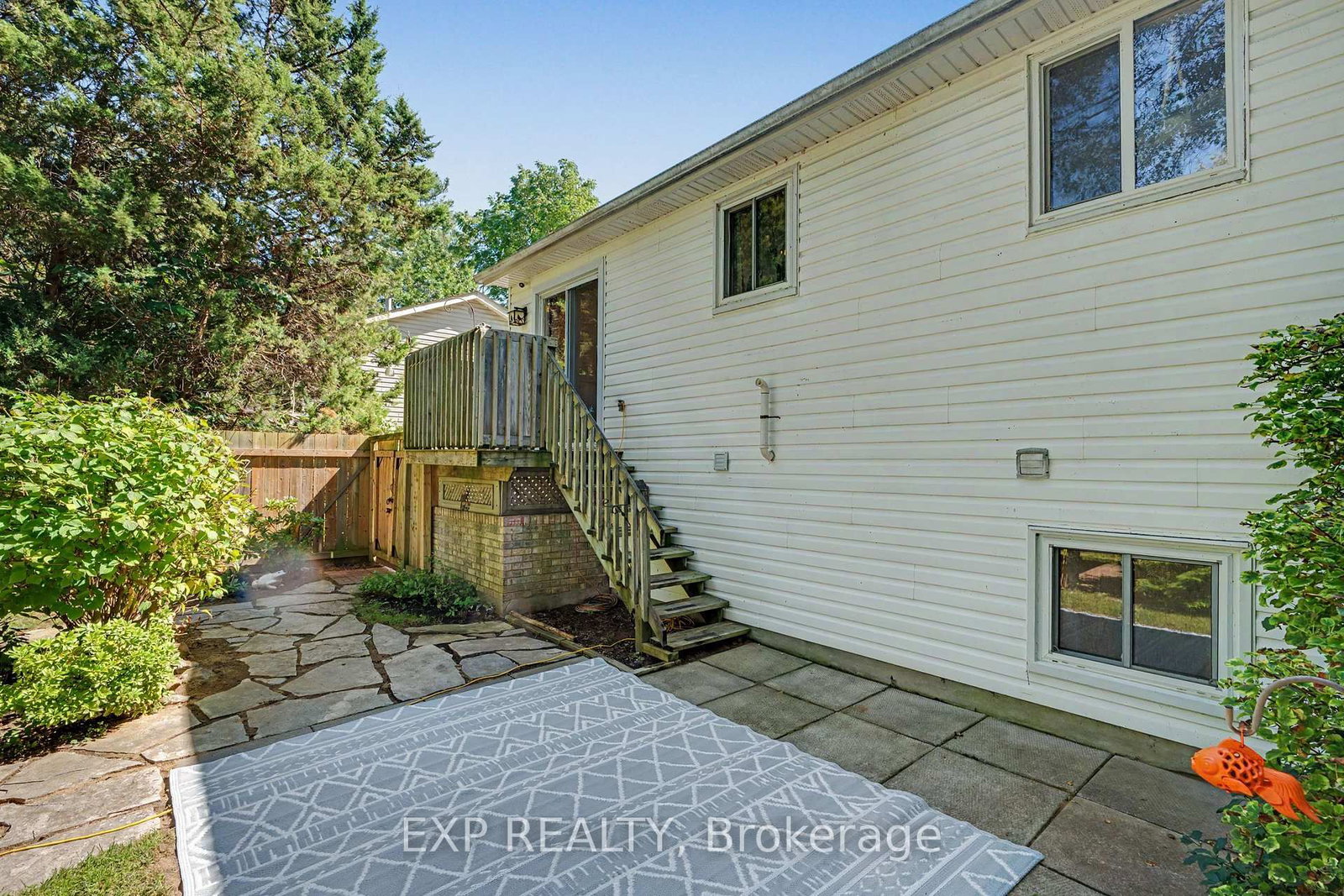 3360 Hyman Avenue • Fort Erie, ON photo 41