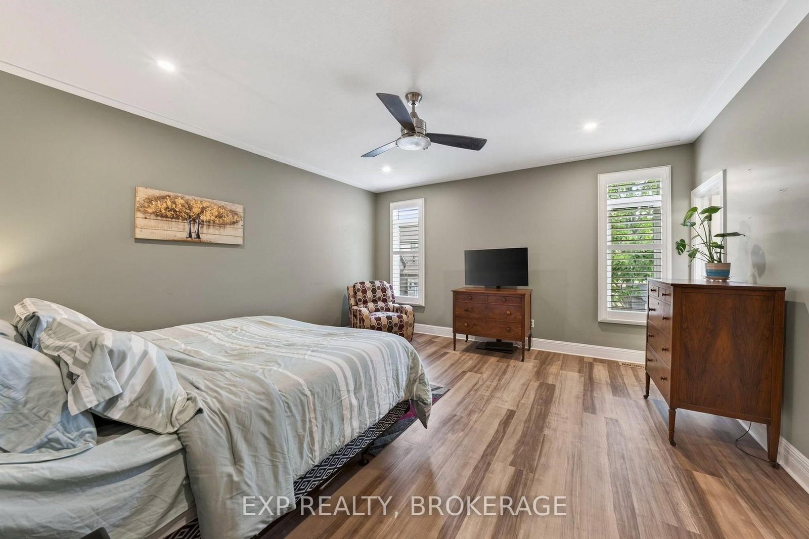 411 Abbot Street • Kingston, ON photo 18