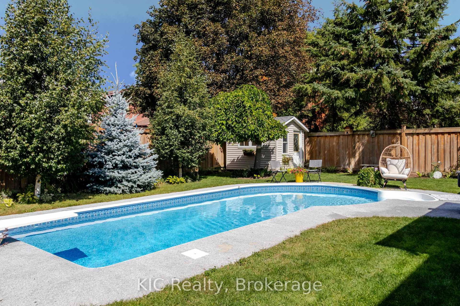 2138 Lorraine Drive • Peterborough, ON photo 4