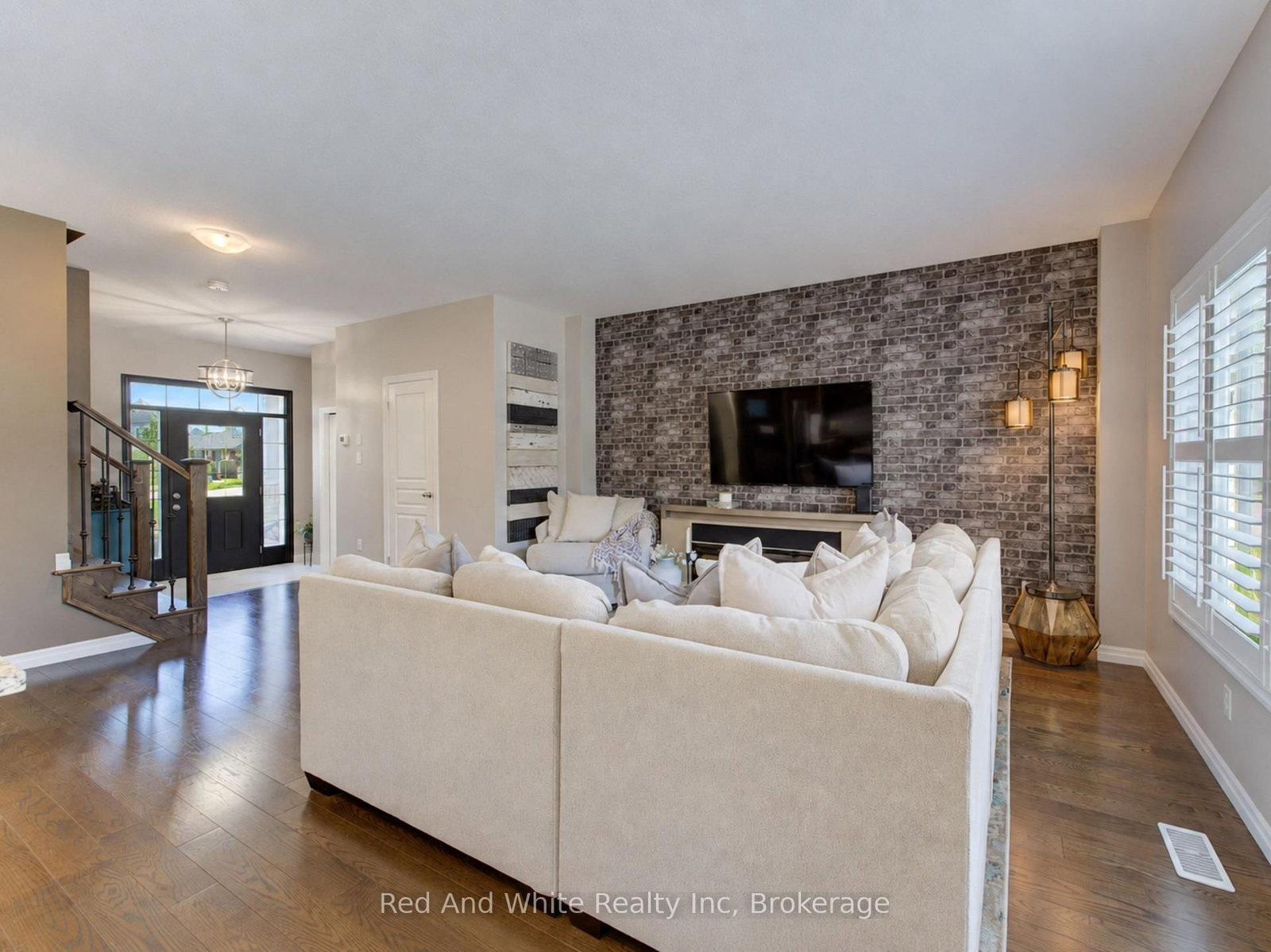 428 Freure Drive • Cambridge, ON photo 12