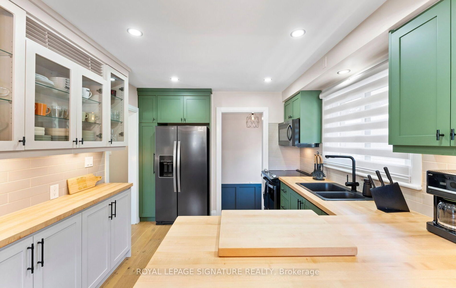 4 Algoma Crescent • Hamilton, ON photo 10