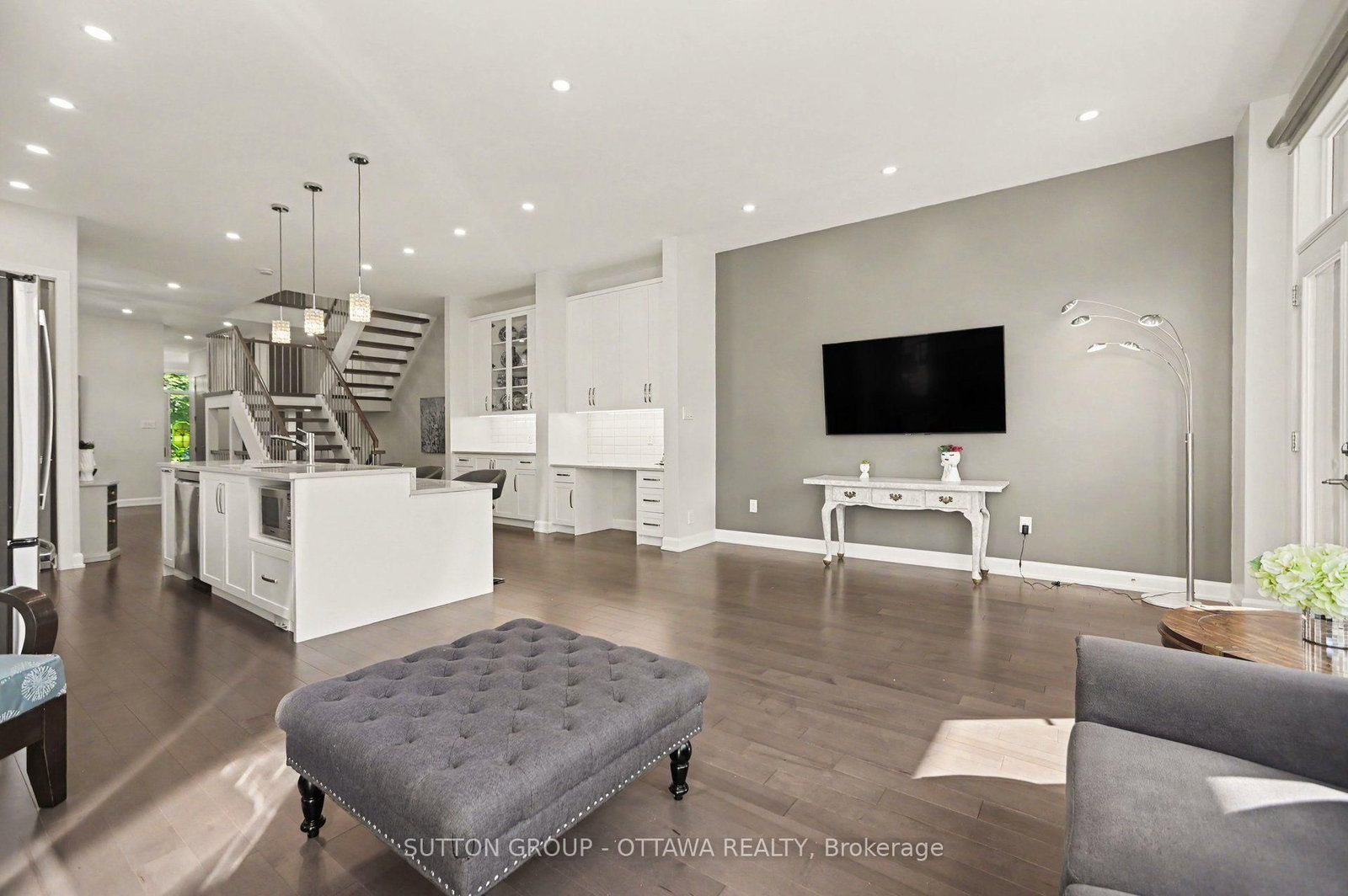 48B Byron Avenue • Ottawa, ON photo 13