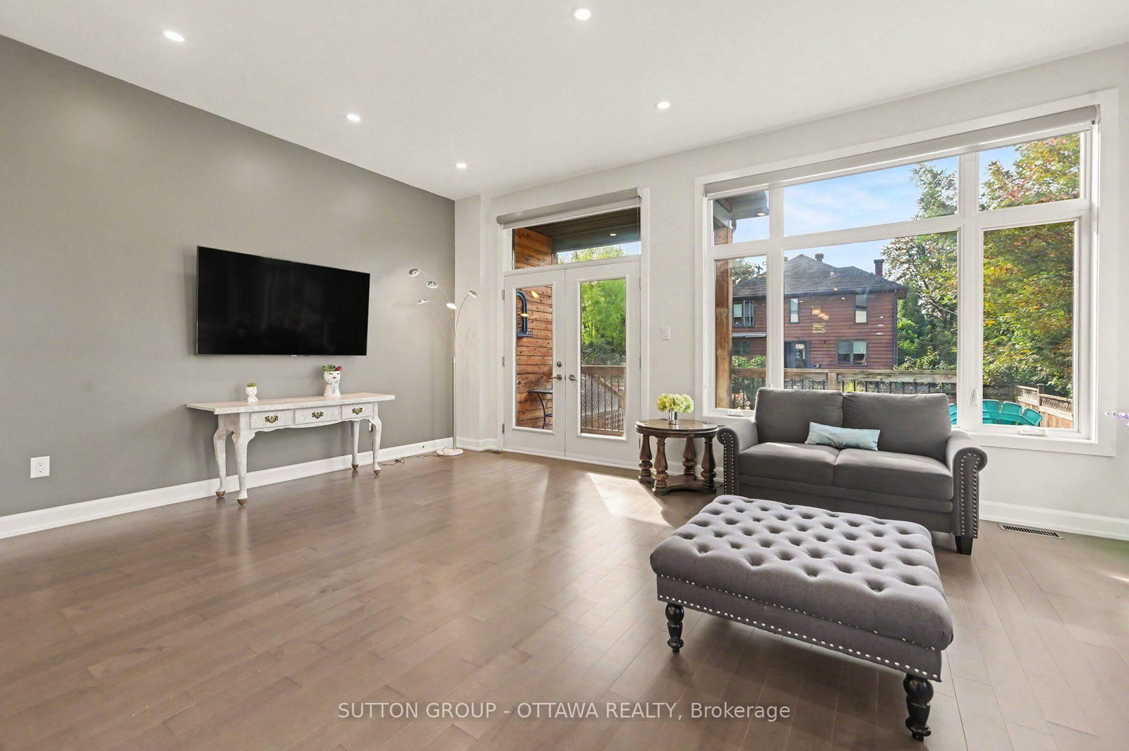 48B Byron Avenue • Ottawa, ON photo 15