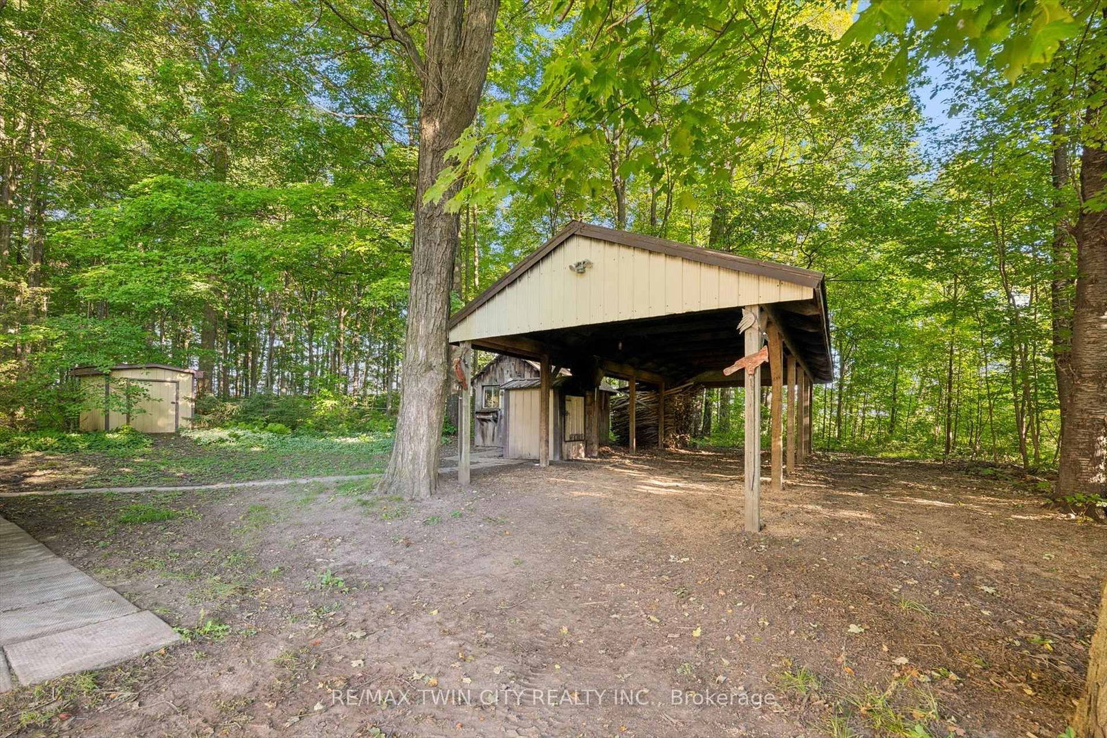 2018 Greenwood Hill Road • Wellesley, ON photo 11