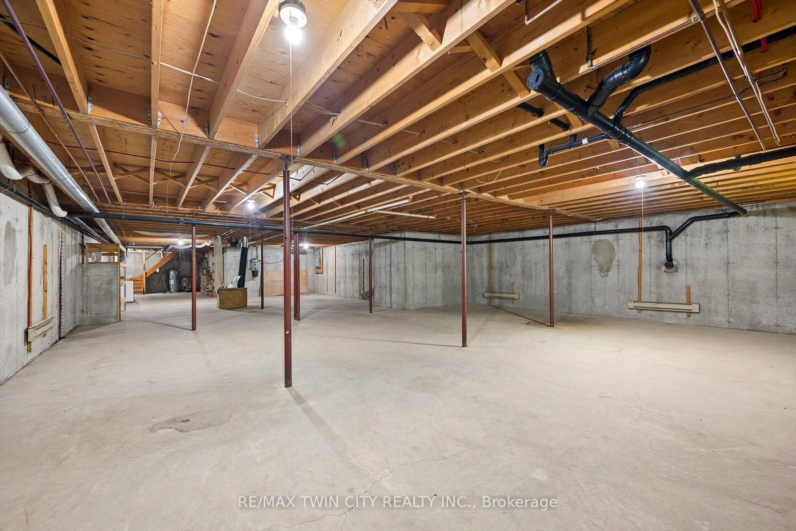 2018 Greenwood Hill Road • Wellesley, ON photo 39