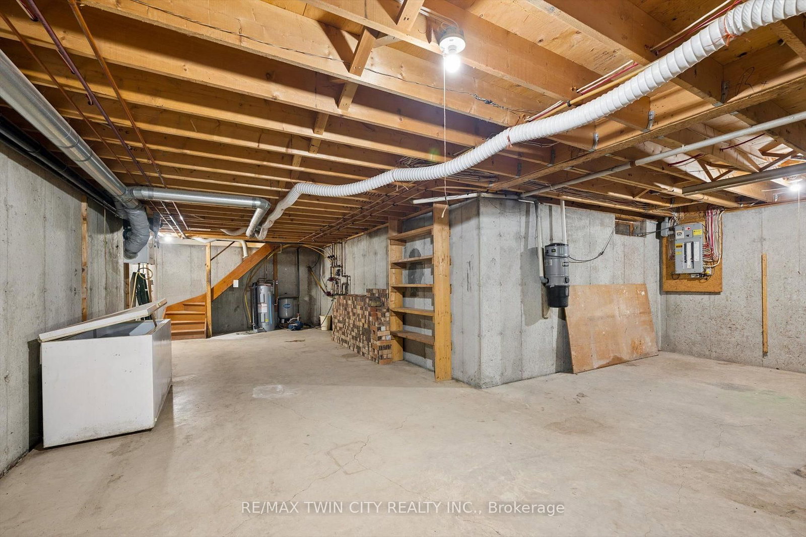 2018 Greenwood Hill Road • Wellesley, ON photo 40