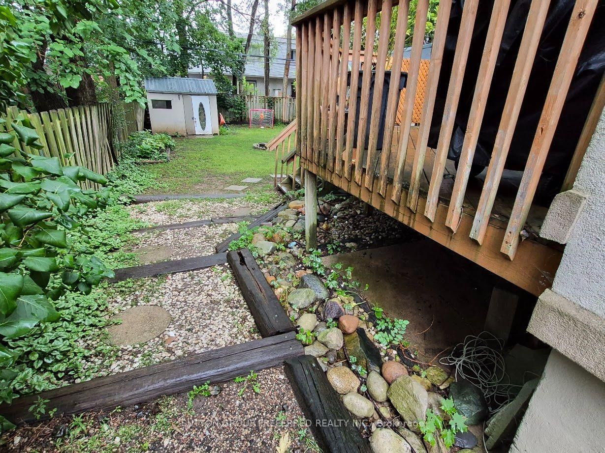 208 Linwood Street • London East, ON photo 15