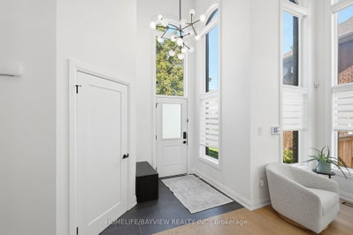 183 Kitty Murray Lane • Hamilton, ON photo 3