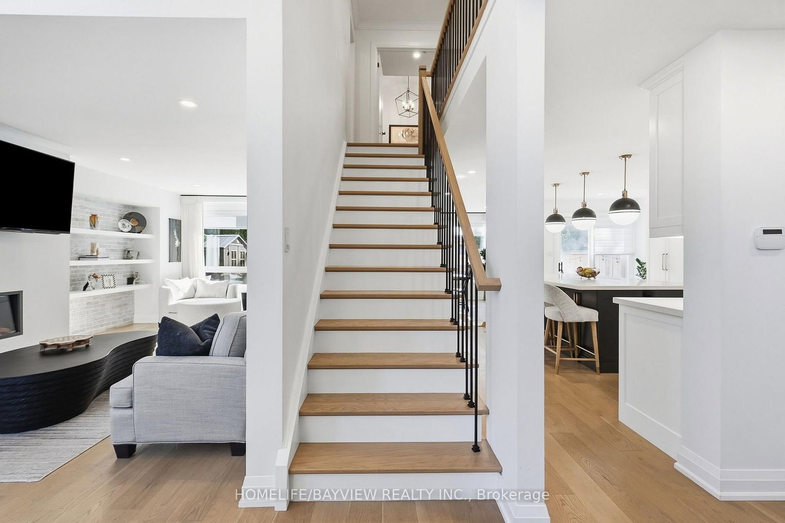 183 Kitty Murray Lane • Hamilton, ON photo 4