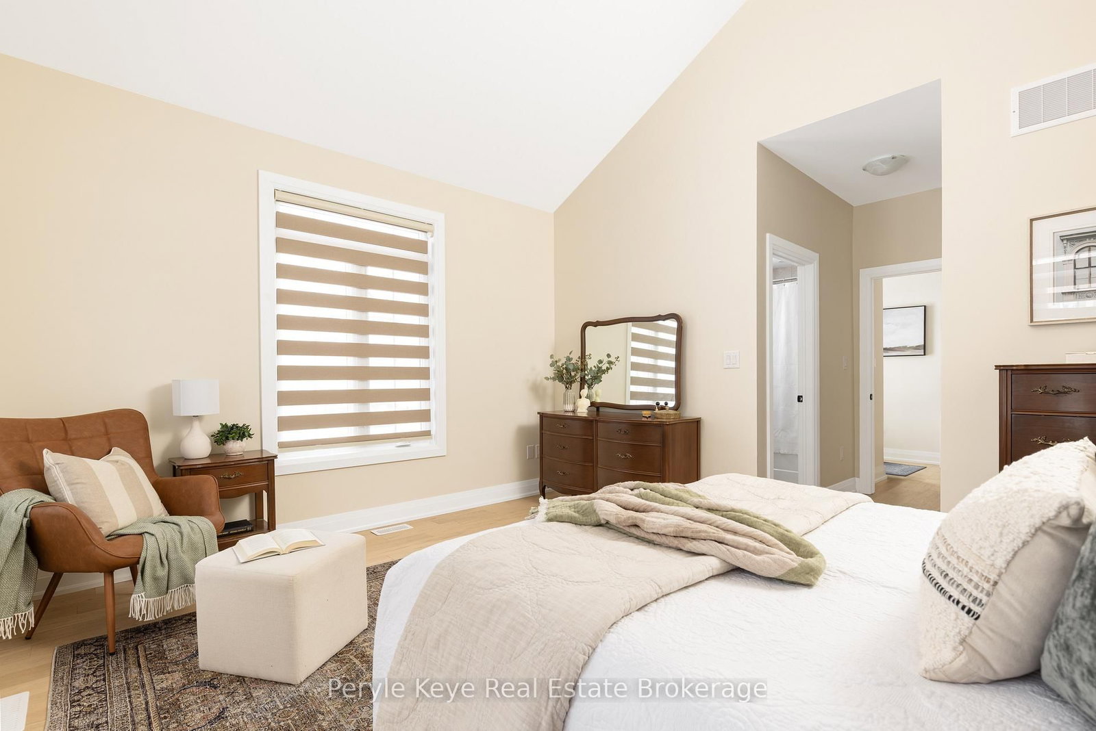 2 Leeds Court • Bracebridge, ON photo 38