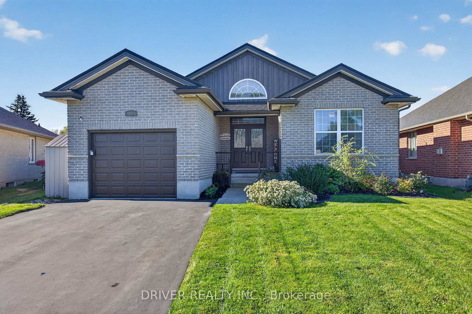 50 Treadwell Street • Aylmer, ON photo 1