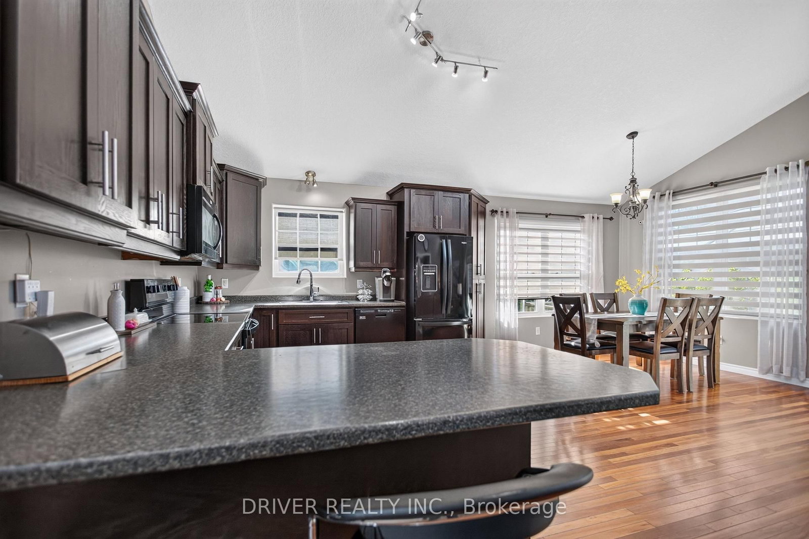 50 Treadwell Street • Aylmer, ON photo 6