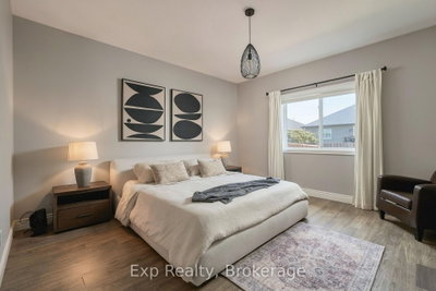91 Covington Crescent • Belleville, ON photo 5