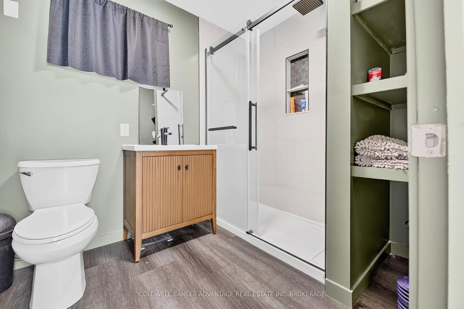 229 Dain Avenue • Welland, ON photo 13