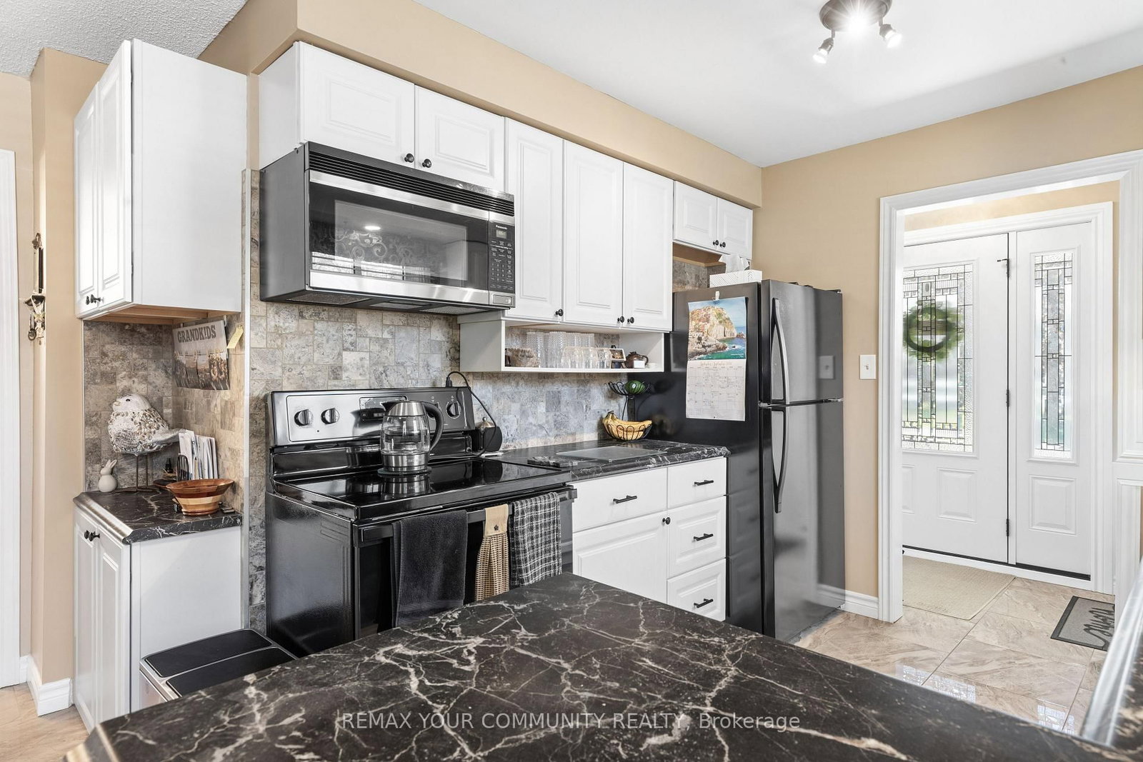 30 Redwing Street • Kawartha Lakes, ON photo 17