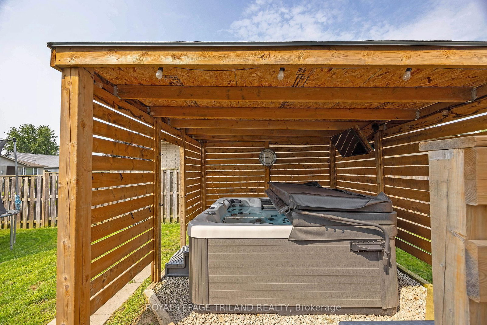 18 Tara Court • Aylmer, ON photo 32