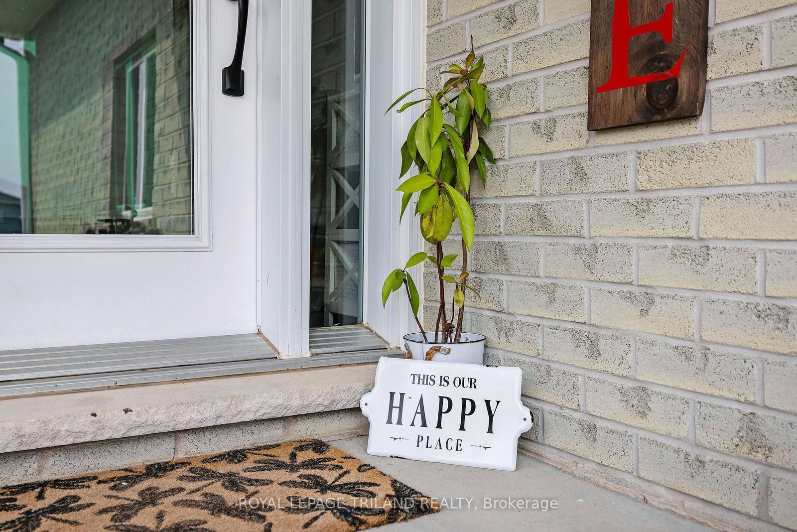 18 Tara Court • Aylmer, ON photo 5