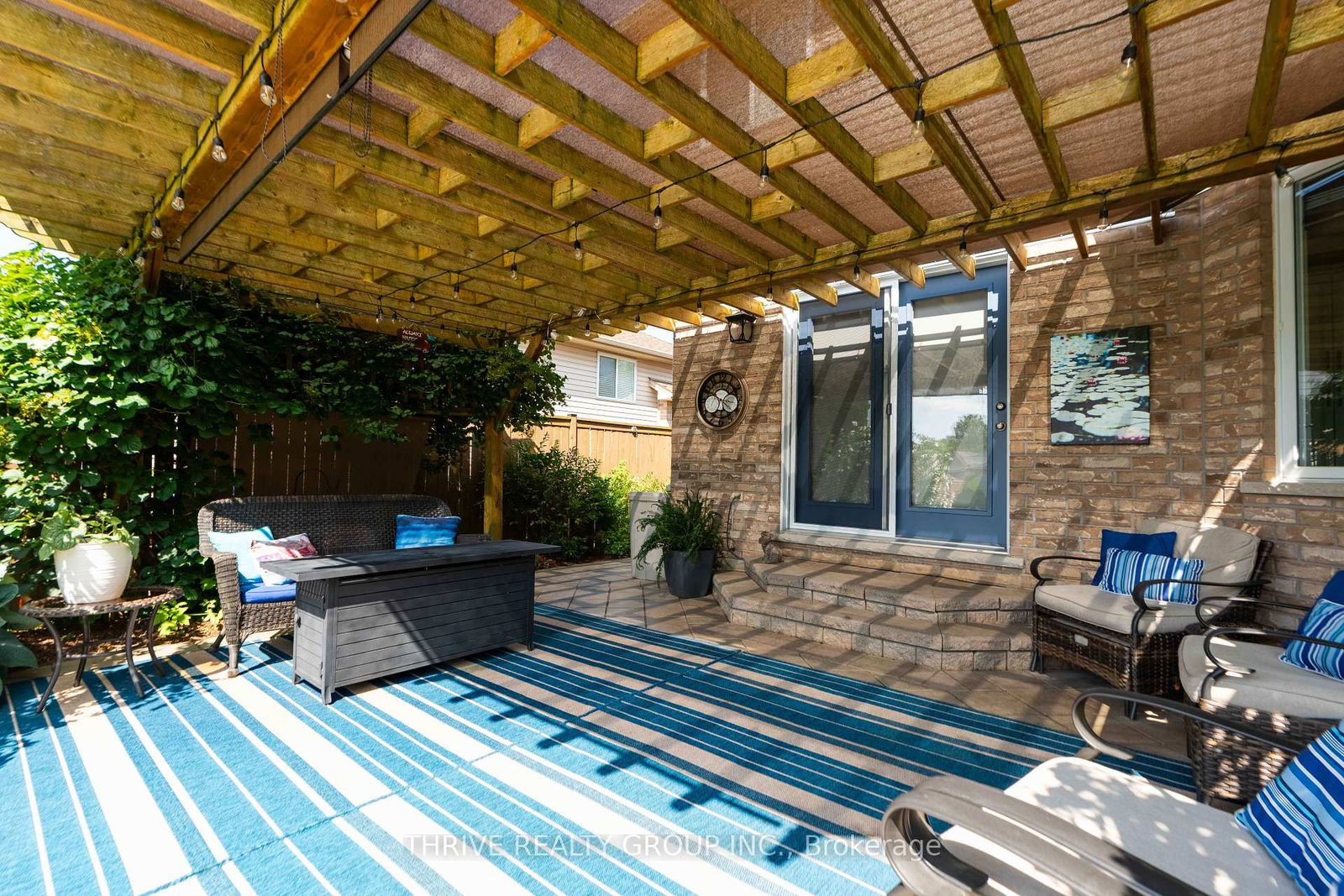 175 Forest Grove Crescent • Thames Centre, ON photo 12