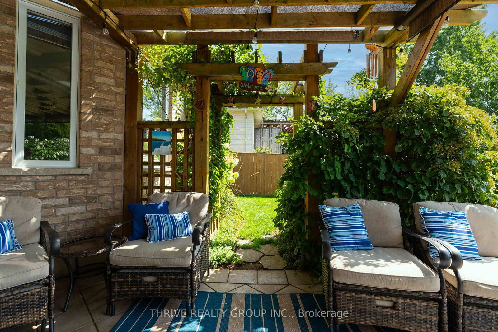175 Forest Grove Crescent • Thames Centre, ON photo 13