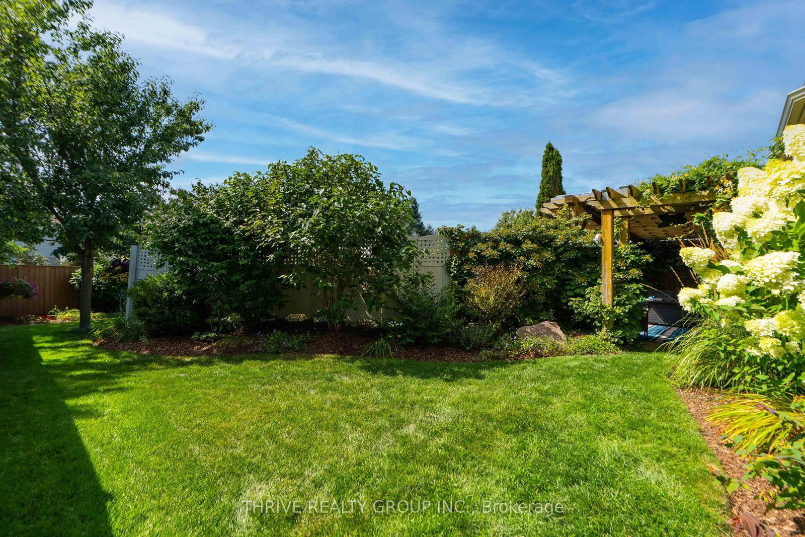 175 Forest Grove Crescent • Thames Centre, ON photo 15