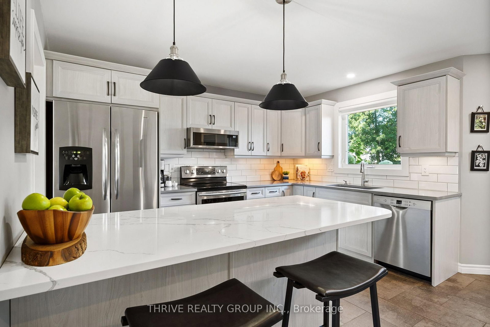 175 Forest Grove Crescent • Thames Centre, ON photo 19