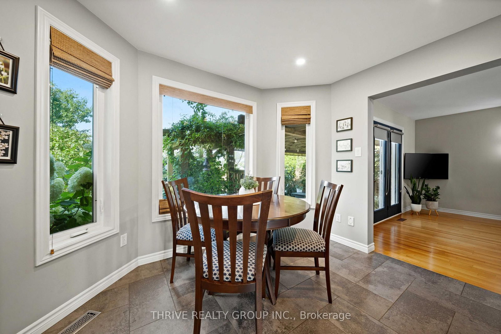 175 Forest Grove Crescent • Thames Centre, ON photo 22