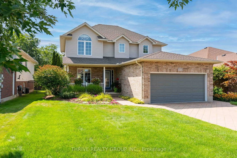 175 Forest Grove Crescent