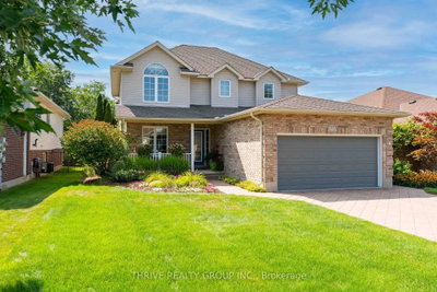 175 Forest Grove Crescent • Thames Centre, ON photo 3