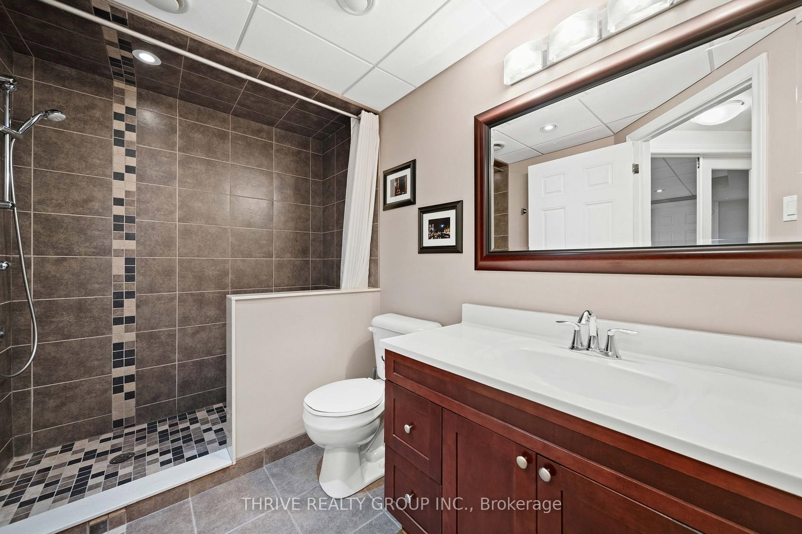 175 Forest Grove Crescent • Thames Centre, ON photo 48