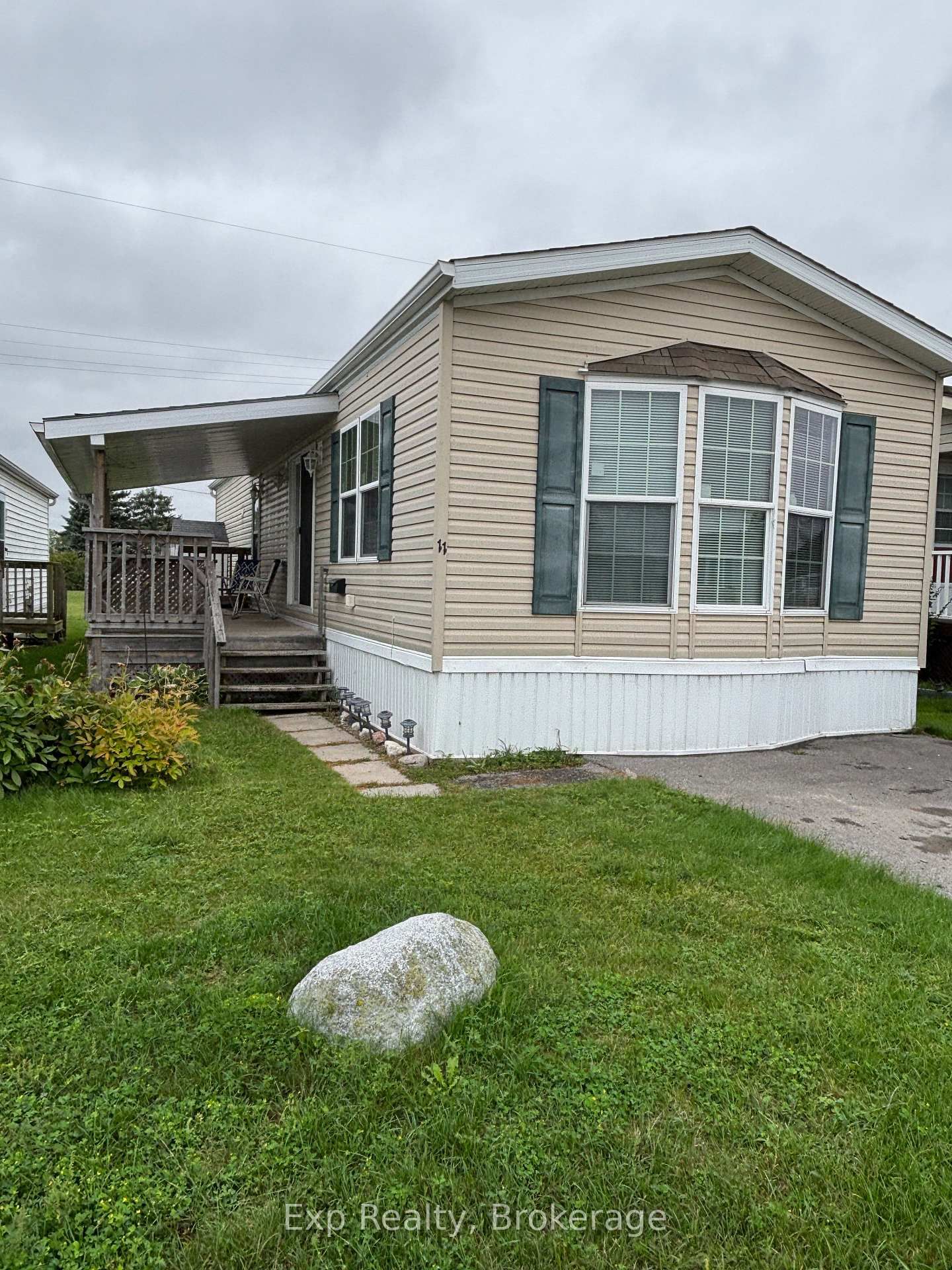 311 Dundas Street E • #11 • Quinte West, ON photo 1