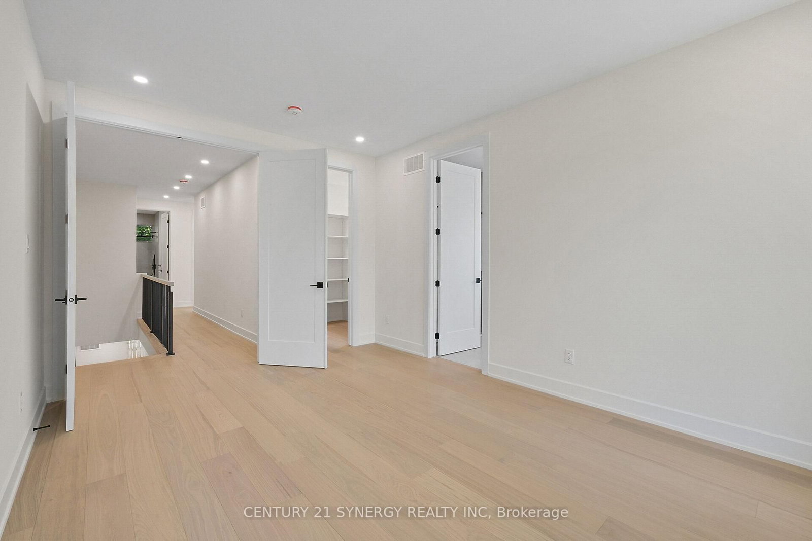 83 Boyce Avenue • Ottawa, ON photo 20