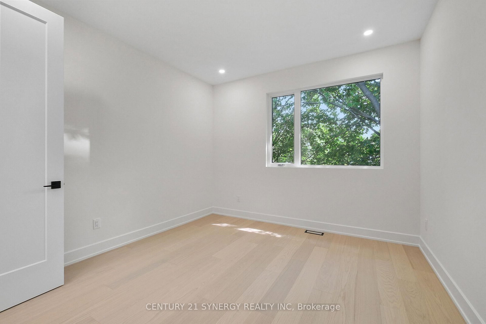 83 Boyce Avenue • Ottawa, ON photo 27