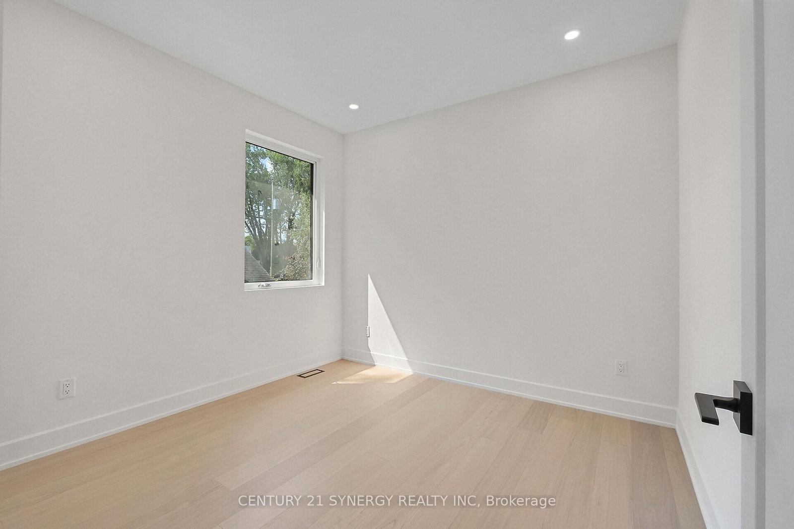 83 Boyce Avenue • Ottawa, ON photo 29