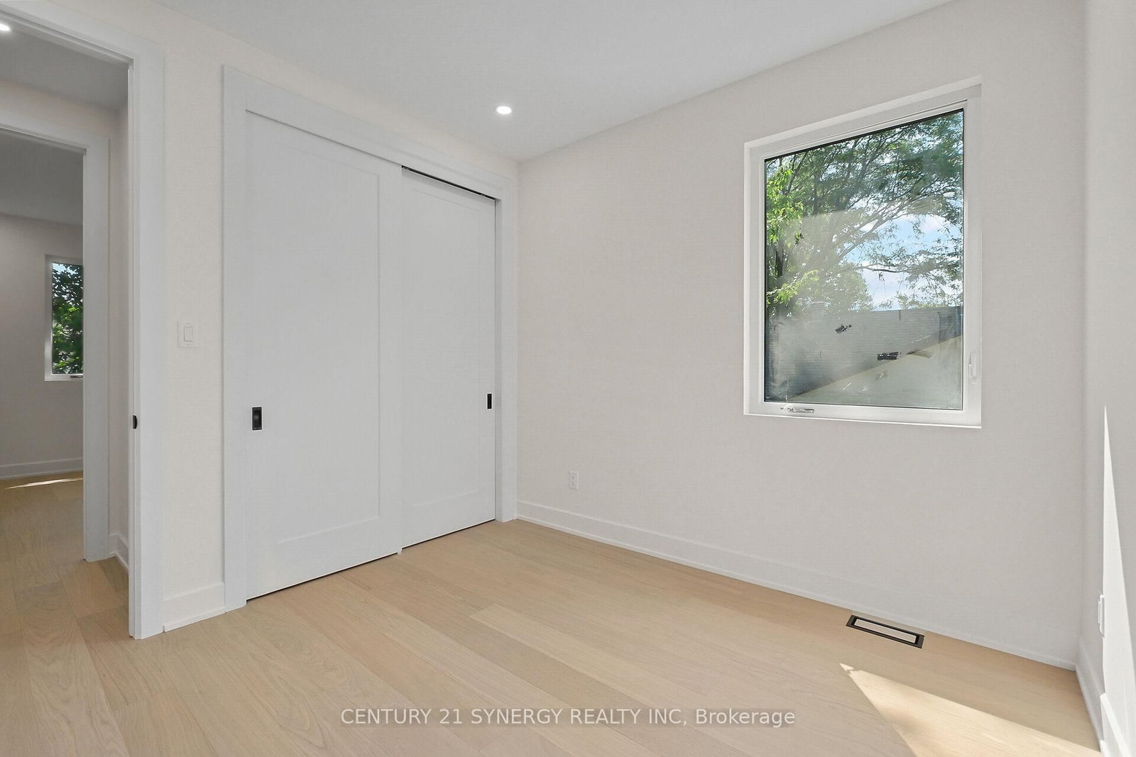 83 Boyce Avenue • Ottawa, ON photo 30