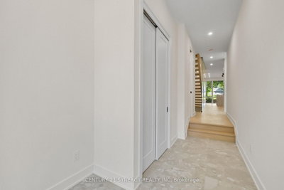 83 Boyce Avenue • Ottawa, ON photo 4