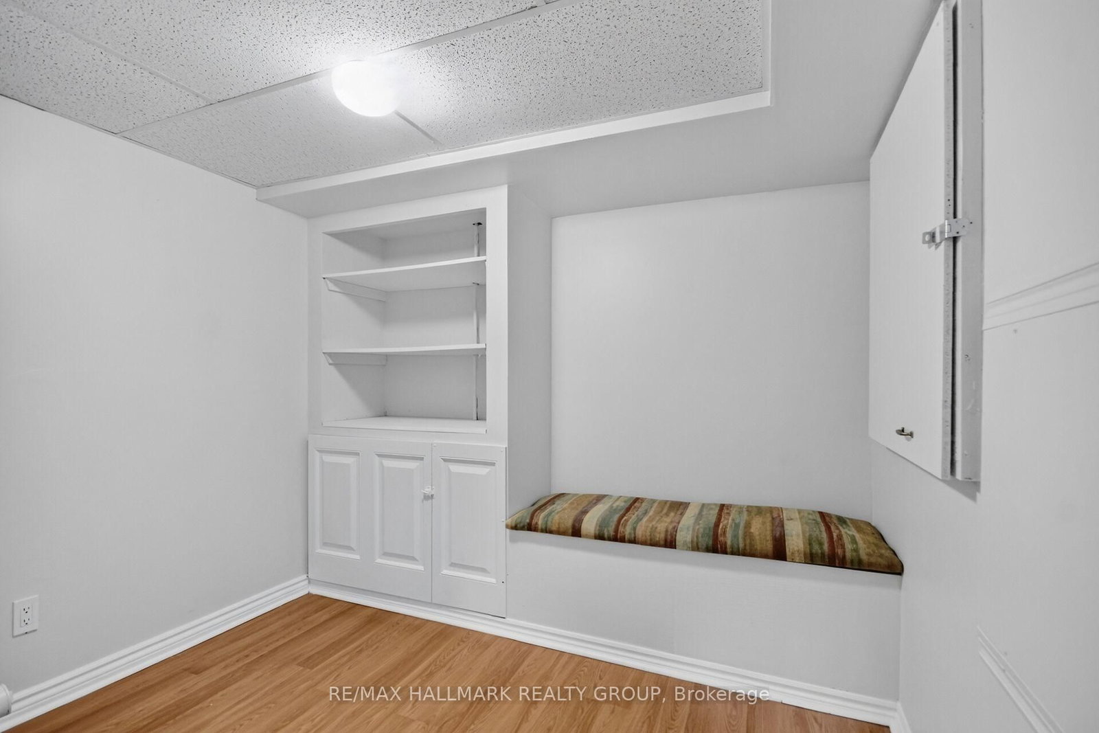 82 Whalings Circle • Stittsville, ON photo 33