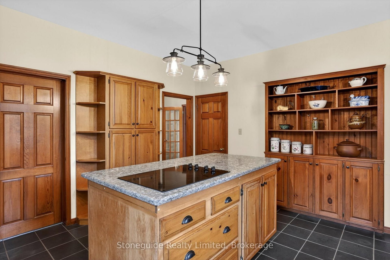 2756 County Road 38 • Douro-Dummer, ON photo 10