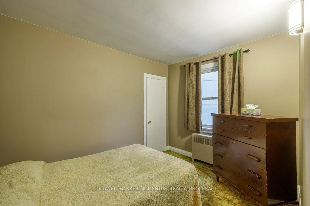 25 Clayburn Avenue • St. Catharines, ON photo 16