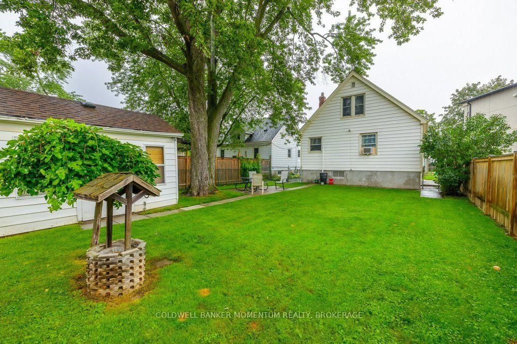 25 Clayburn Avenue • St. Catharines, ON photo 28
