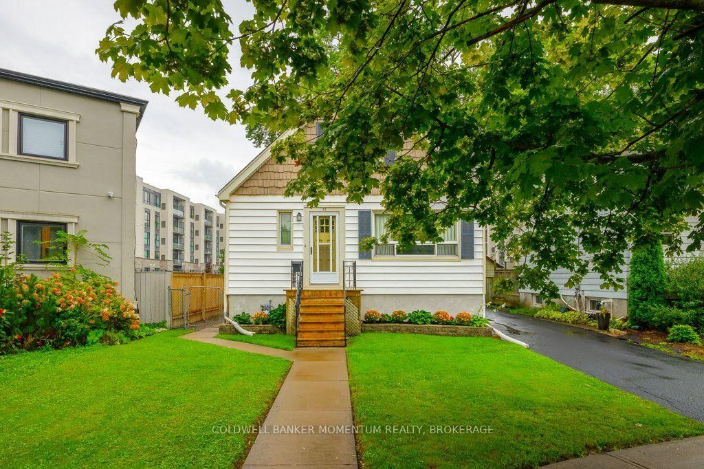 25 Clayburn Avenue • St. Catharines, ON photo 3
