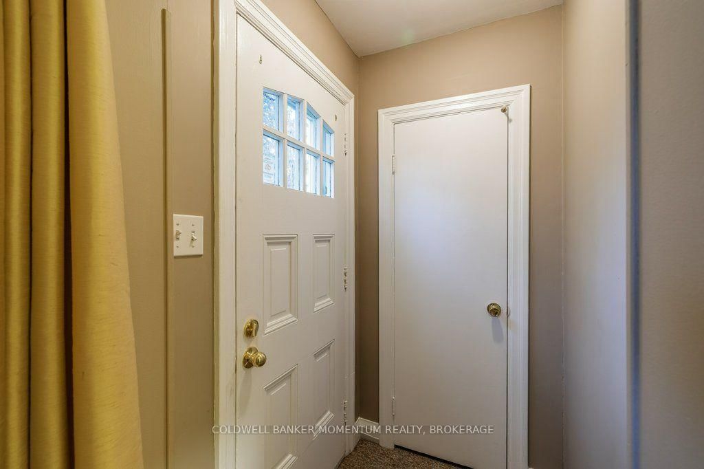 25 Clayburn Avenue • St. Catharines, ON photo 6