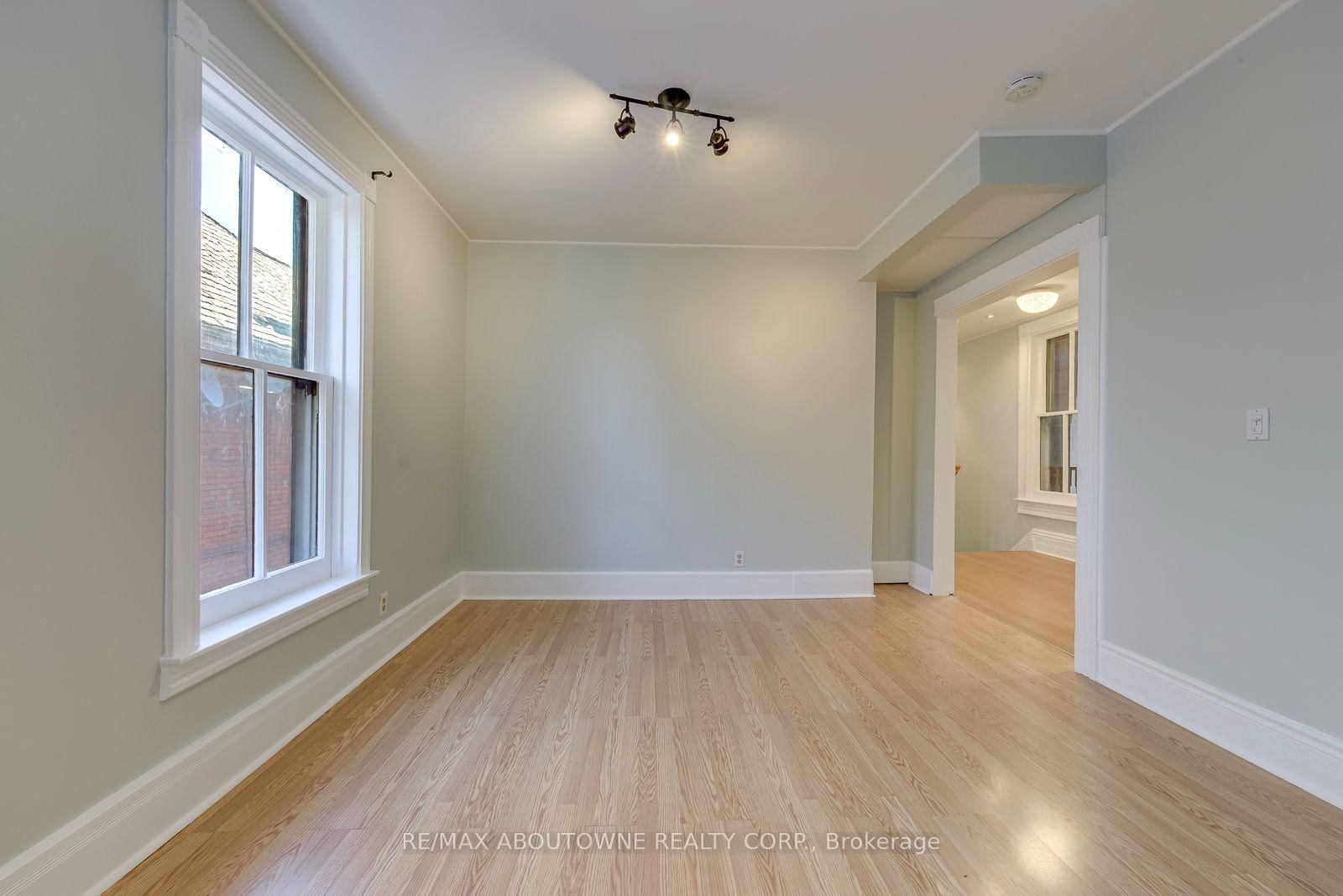 100 Grant Avenue • Hamilton, ON photo 16