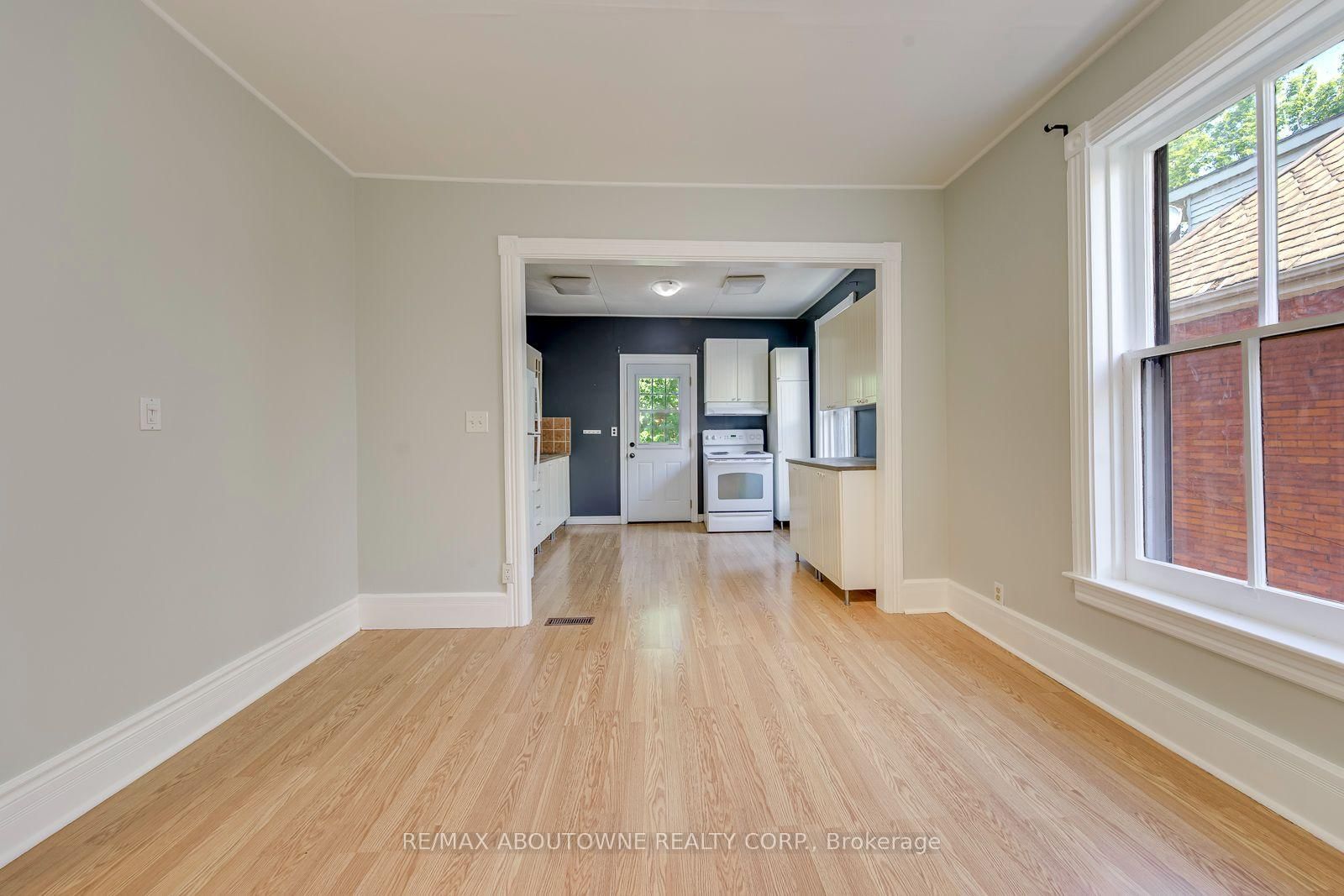 100 Grant Avenue • Hamilton, ON photo 18
