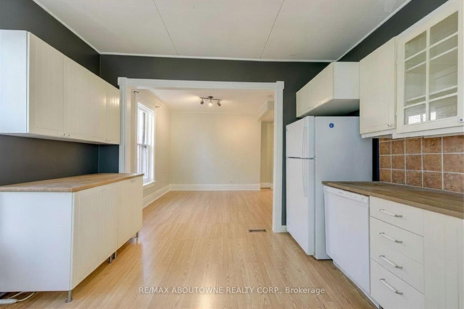 100 Grant Avenue • Hamilton, ON photo 20