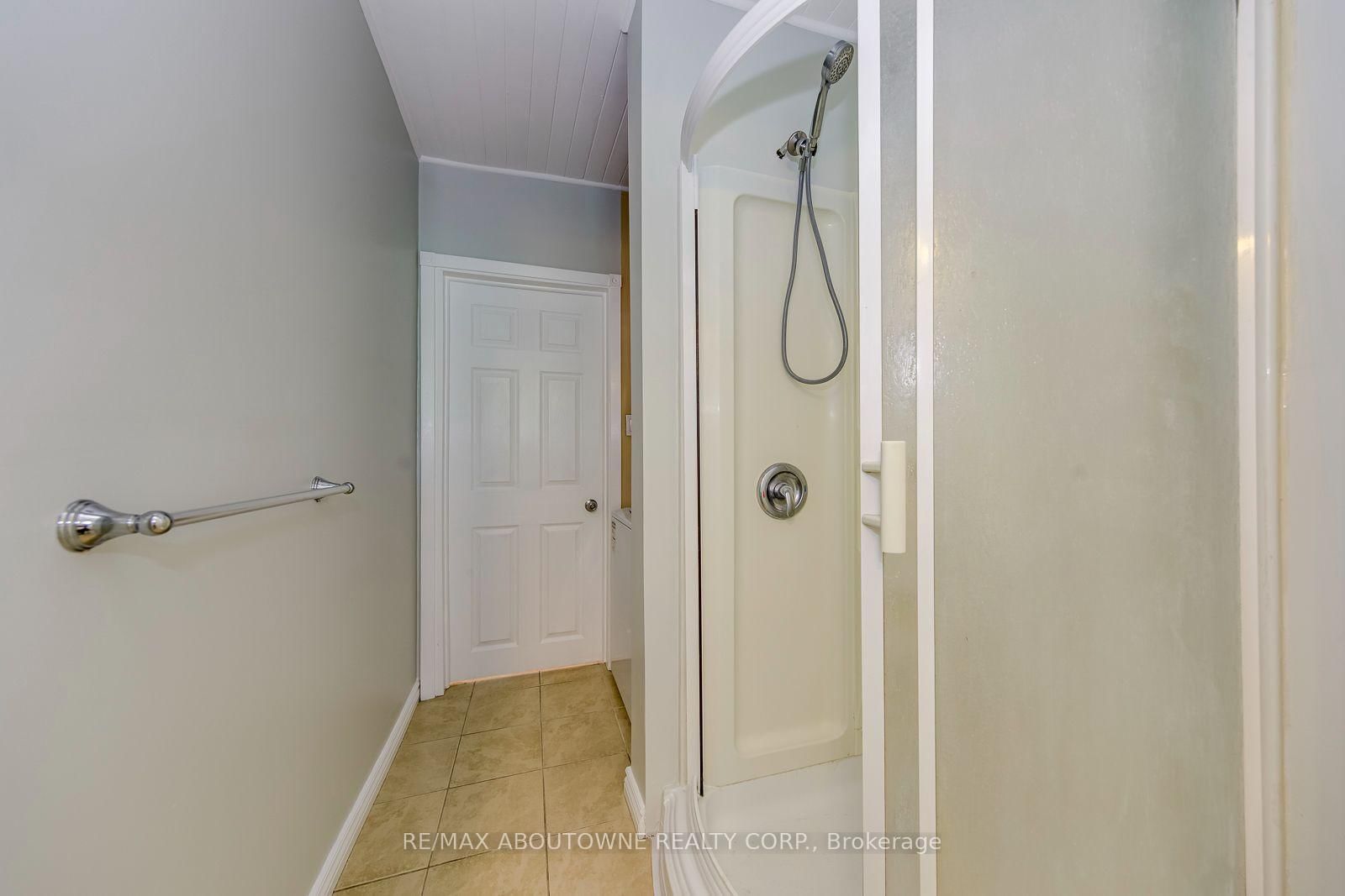 100 Grant Avenue • Hamilton, ON photo 28