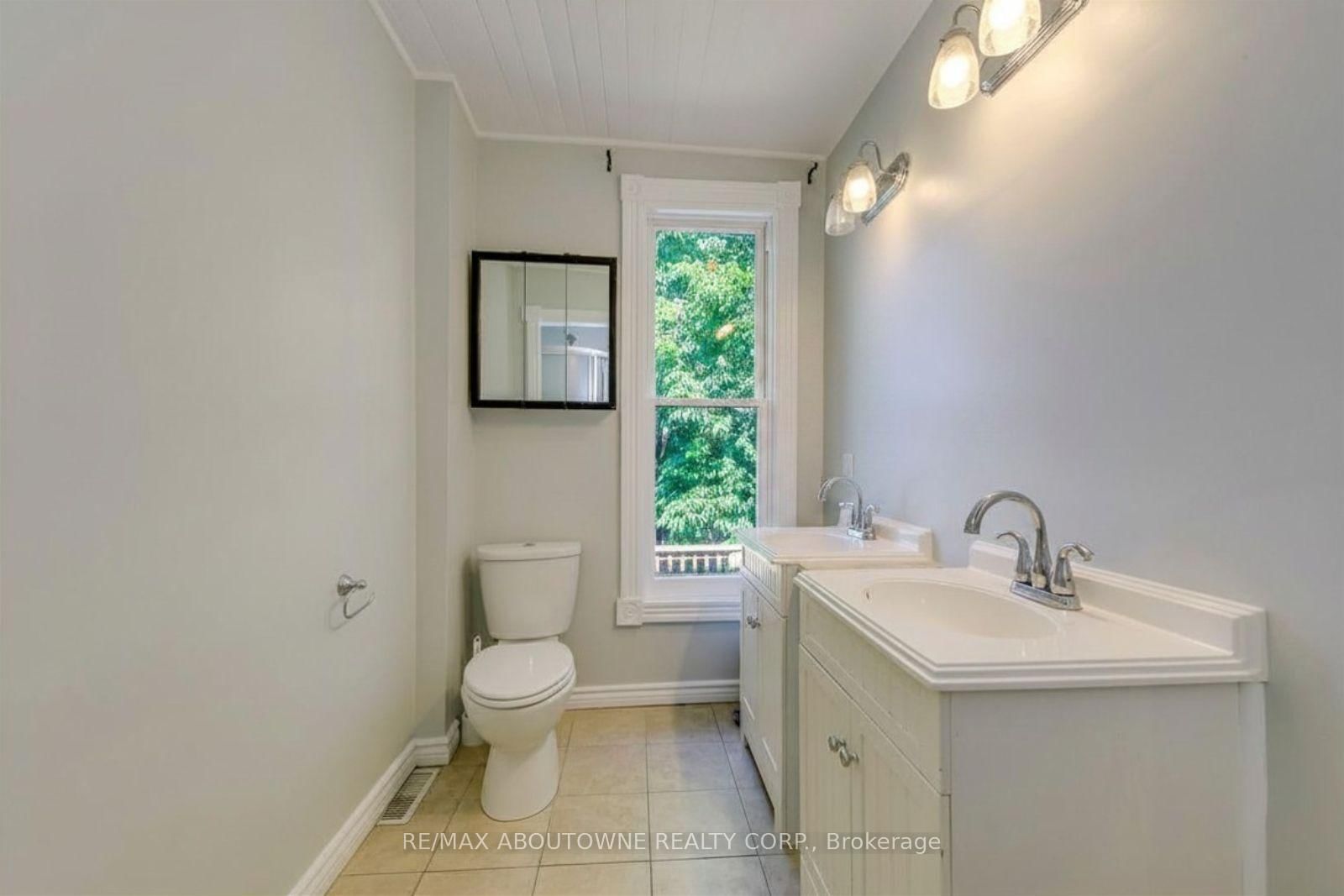 100 Grant Avenue • Hamilton, ON photo 29