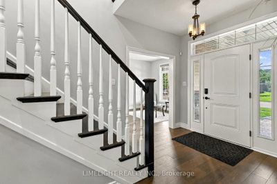 1538 Sandpiper Drive • London North, ON photo 3