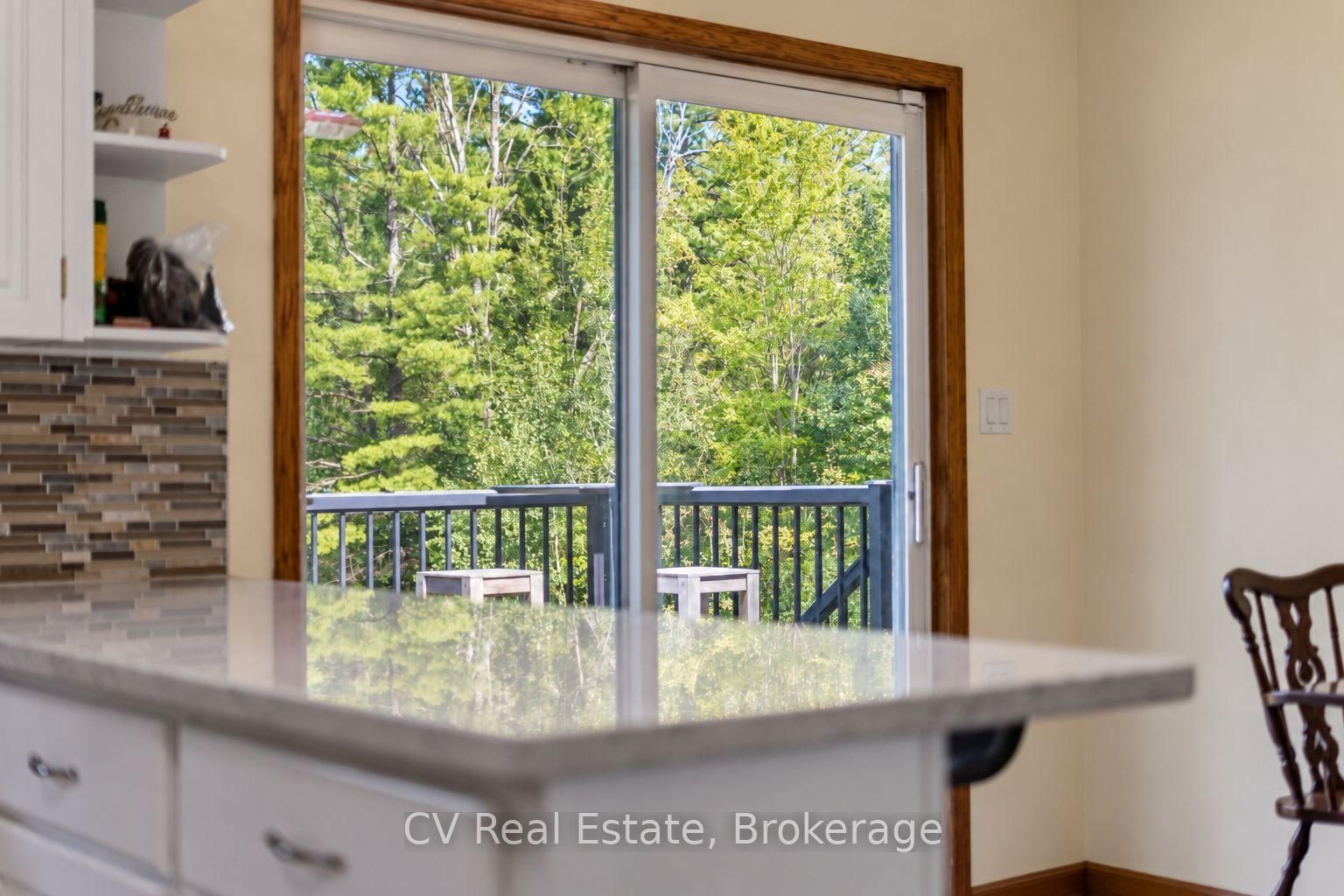 1045 Narrows Road • Gravenhurst, ON photo 13